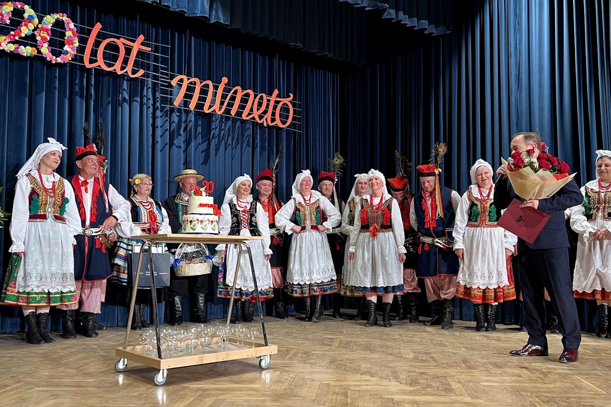Wierni tradycji. Dwie dekady zespołu „Kotlina”