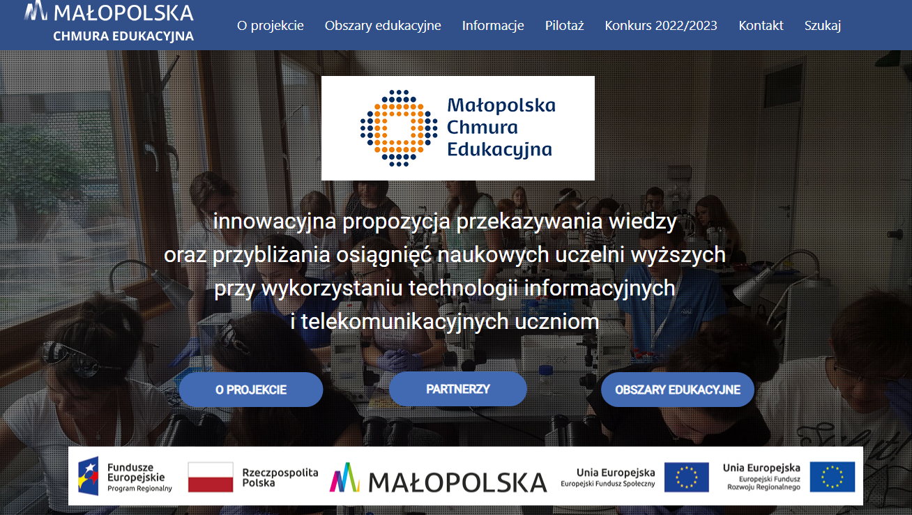 Grafika z napisem Małopolska Chmura Edukacyjna i informacją o tym , że jest innowacyjną formą przekazywania wiedzy uczniom
