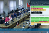 Widok z kamery na salę sesyjną
