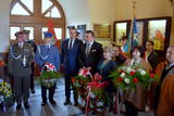 Uczestnicy uroczystości katyńskich w kościele parafialnym