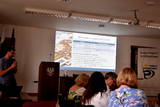 Konferencja instytucji pomocowych w sali sesyjnej