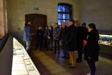 Zwiedzanie Muzeum Żydowskiego przez niemiecką delegację z Dachau.
