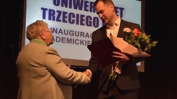 Obraz główny aktualności o tytule Inauguracja roku akademickiego UTW w Oświęcimiu 