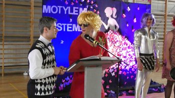 Obraz główny aktualności o tytule „Motylem jestem...”, czyli  Dzień Kobiet w Ozetach 