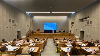 Obraz główny aktualności o tytule Jak przygotować młodzież do wizyty w Miejscu Pamięci? Seminarium dla nauczycieli 