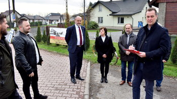 Obraz główny aktualności o tytule Rusza przebudowa ważnej drogi powiatowej w Gminie Zator 