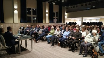 Obraz główny aktualności o tytule Historie rodzinne. Promocja książki Andrzeja Kacorzyka 