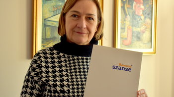 Obraz główny aktualności o tytule Teresa Jankowska Ambasadorką Programu „Równać szanse” Polsko-Amerykańskiej Fundacji Wolności (film) 