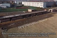 Obraz główny aktualności o tytule Trwa budowa kompleksu sportowego przy powiatowym “Chemiku” 