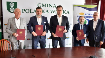 Obraz główny aktualności o tytule Coraz bliżej końca przebudowy powiatowego traktu w Polance Wielkiej 