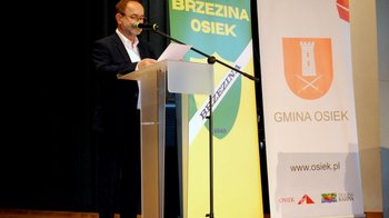 Obraz główny aktualności o tytule Jubileusz żółto-zielonych. 75 lat LKS Brzezina Osiek 