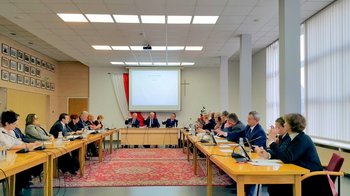 Obraz główny aktualności o tytule Chełmecki samorząd wsparł finansowo powiatowe inwestycje 