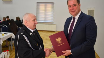 Obraz główny aktualności o tytule Podziękowania dla druhów z Gminy Chełmek od Starosty Oświęcimskiego 