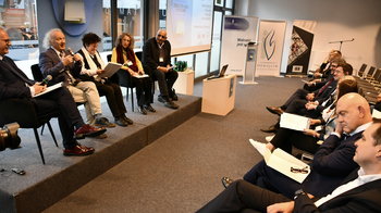 Obraz główny aktualności o tytule VII Oświęcimskie Forum o zabójczym uroku populizmów 