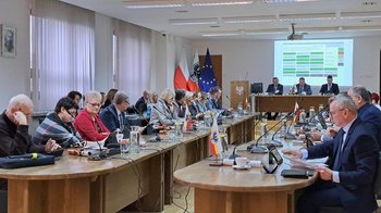 Obraz główny aktualności o tytule Zapowiedź LV sesji Rady Powiatu w Oświęcimiu 