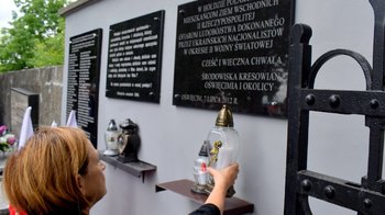 Obraz główny aktualności o tytule To jedna z najtragiczniejszych kart w dziejach bratnich narodów 