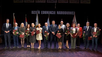 Obraz główny aktualności o tytule Powiatowe uroczystości z okazji Dnia Edukacji Narodowej 