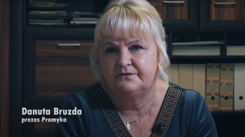 Obraz główny aktualności o tytule Promyk szczęścia (film) 