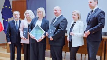 Obraz główny aktualności o tytule Podpisanie umów w ramach OSPR - materiał wideo 
