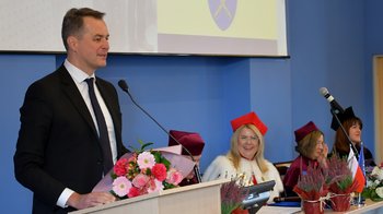 Obraz główny aktualności o tytule Inauguracja roku akademickiego na oświęcimskiej uczelni