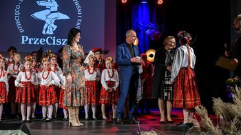 Obraz główny aktualności o tytule Huczny roczek „PrzeCiszy” 