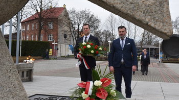Obraz główny aktualności o tytule Hołd Polakom, którzy ratowali Żydów 