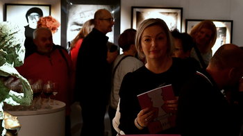 Obraz główny aktualności o tytule Otwarcie galerii i wystawy „Autoportret” w starym ratuszu 