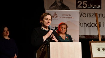 Obraz główny aktualności o tytule Dajecie nadzieję i wsparcie tym, którzy tego najbardziej potrzebują 