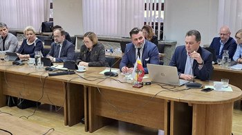 Obraz główny aktualności o tytule Powiat wesprze finansowo leczenie niepłodności 