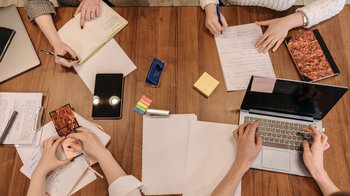 Obraz główny aktualności o tytule Nabór na członków komisji konkursowych dla przedstawicieli organizacji pozarządowych 