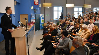 Obraz główny aktualności o tytule „Zdrowie psychiczne - wspólny temat”. Konferencja pod patronatem starosty oświęcimskiego 