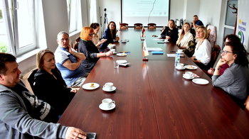 Obraz główny aktualności o tytule Powiat Oświęcimski przykładem dobrej współpracy z organizacjami samorządowymi 