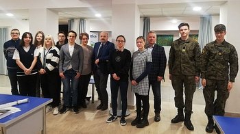 Obraz główny aktualności o tytule Poznaliśmy zwycięzców Powiatowego Konkursu Wiedzy o Armii Krajowej 