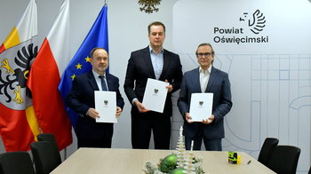 Obraz główny aktualności o tytule Powiat inwestuje w bezpieczną i nowoczesną infrastrukturę drogową! 
